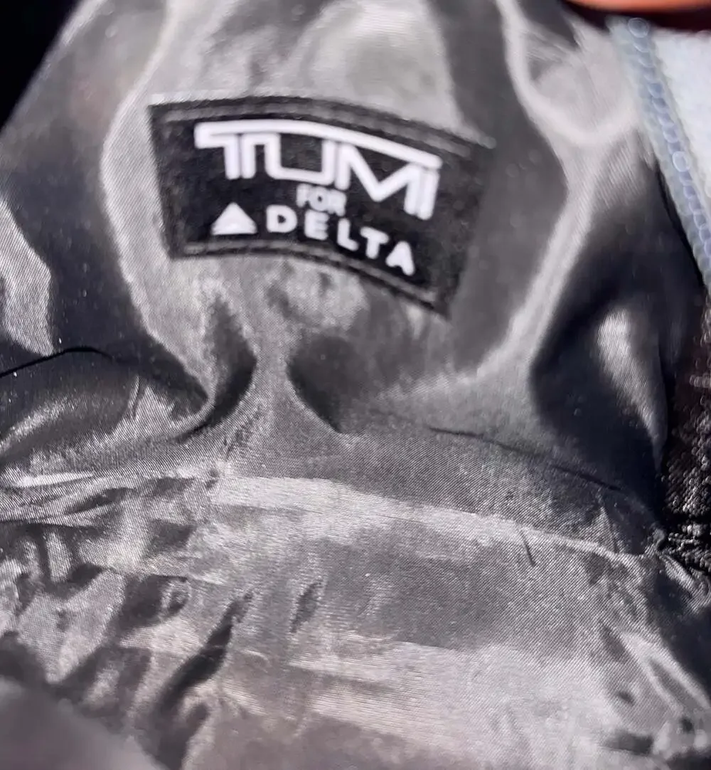 Tumi new tags